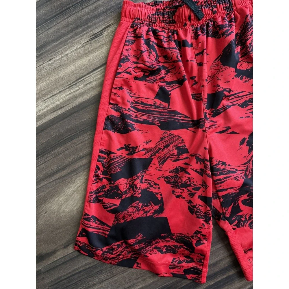 NIKE RED & BLACK BOARD SHORTS BOYS SIZE XL SWIM SURF DRI-FIT FABRIC